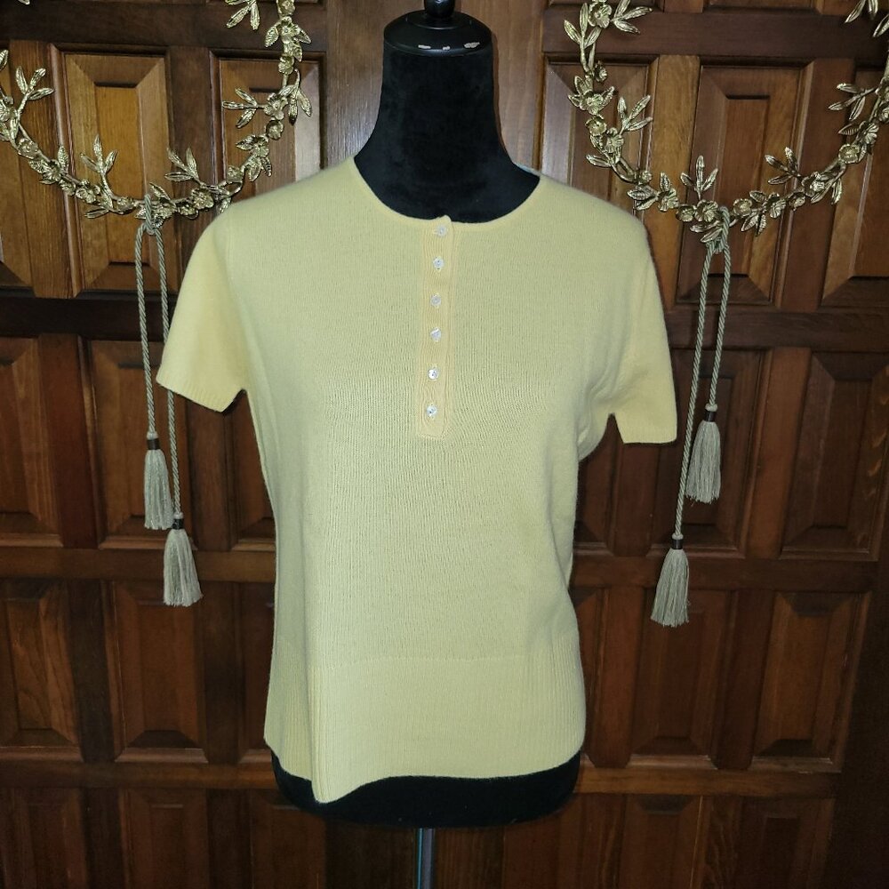 Griffen's Large Yellow Short-sleeved Cashmere Blouse, Made in Japan